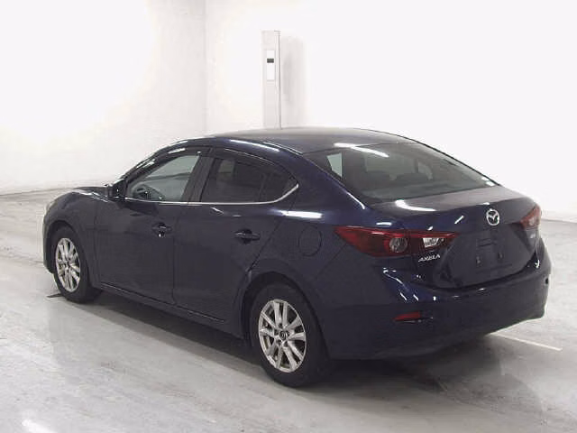 MAZDA AXELA
