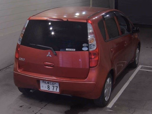 MITSUBISHI COLT