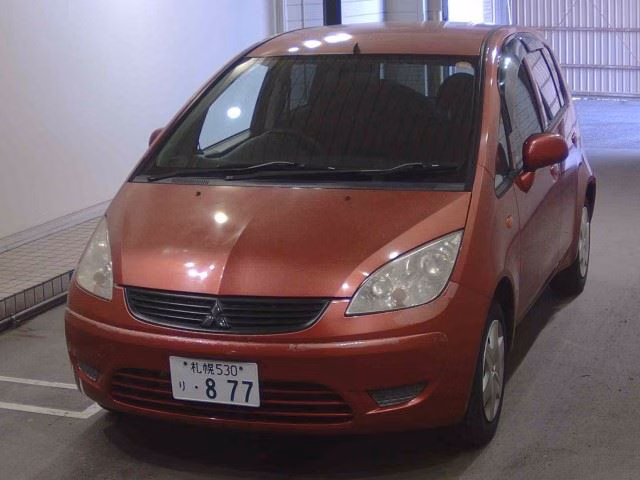 MITSUBISHI COLT