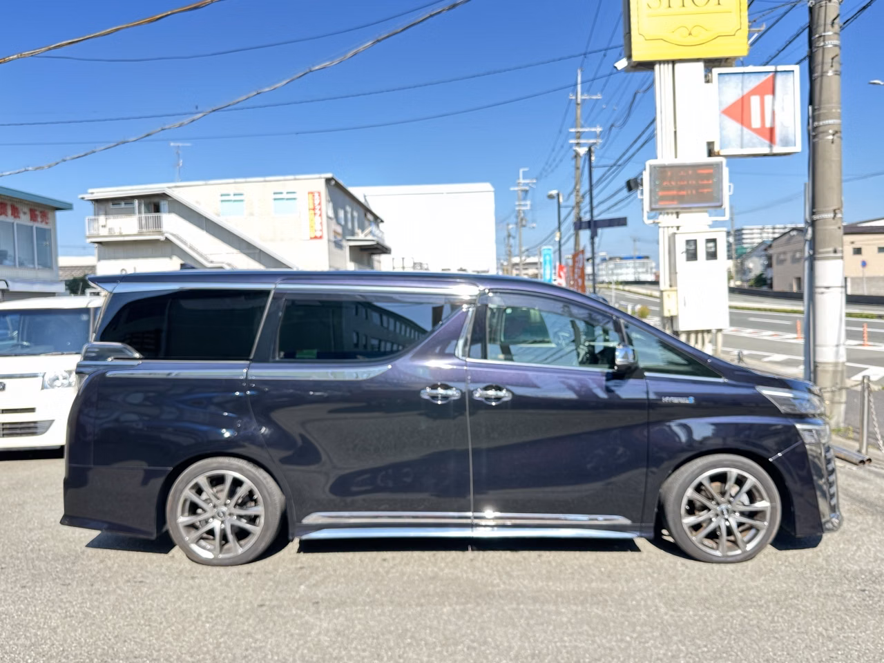 TOYOTA VELLFIRE
