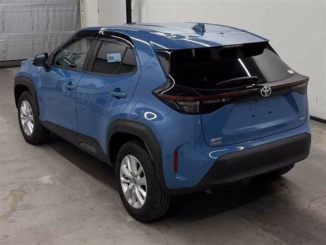 TOYOTA YARIS CROSS