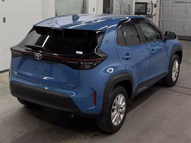 TOYOTA YARIS CROSS