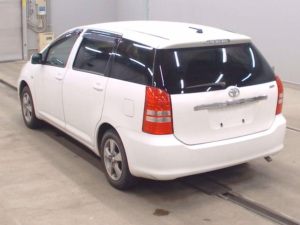 TOYOTA WISH