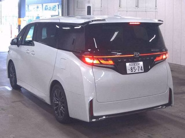 TOYOTA VELLFIRE