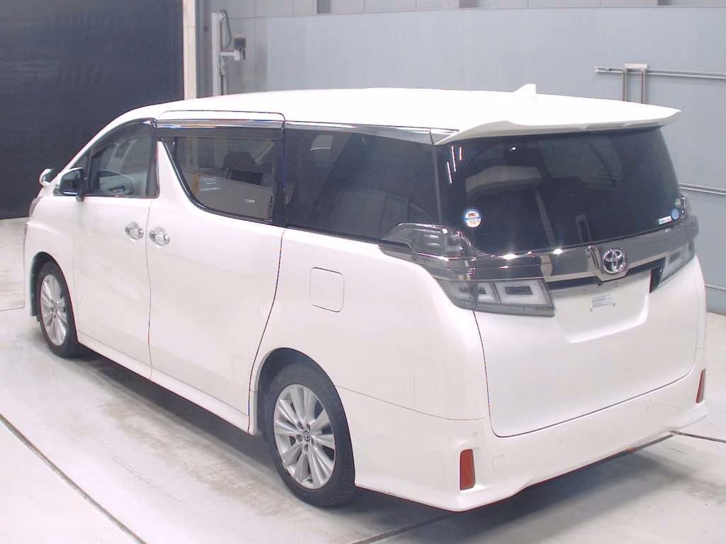 TOYOTA VELLFIRE