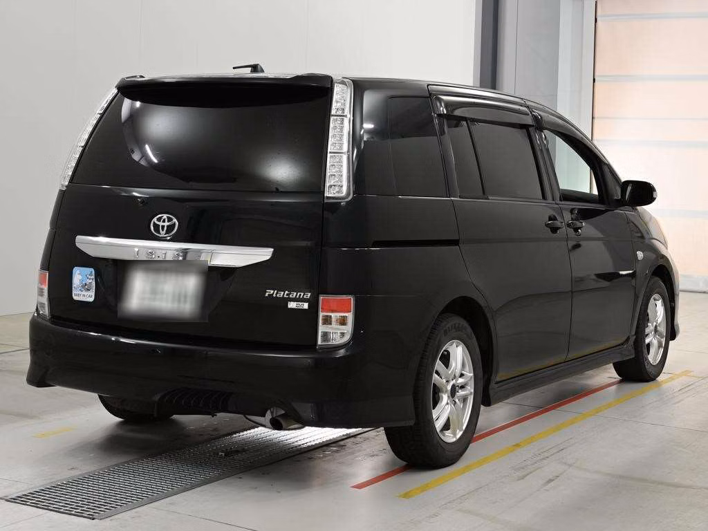 TOYOTA ISIS