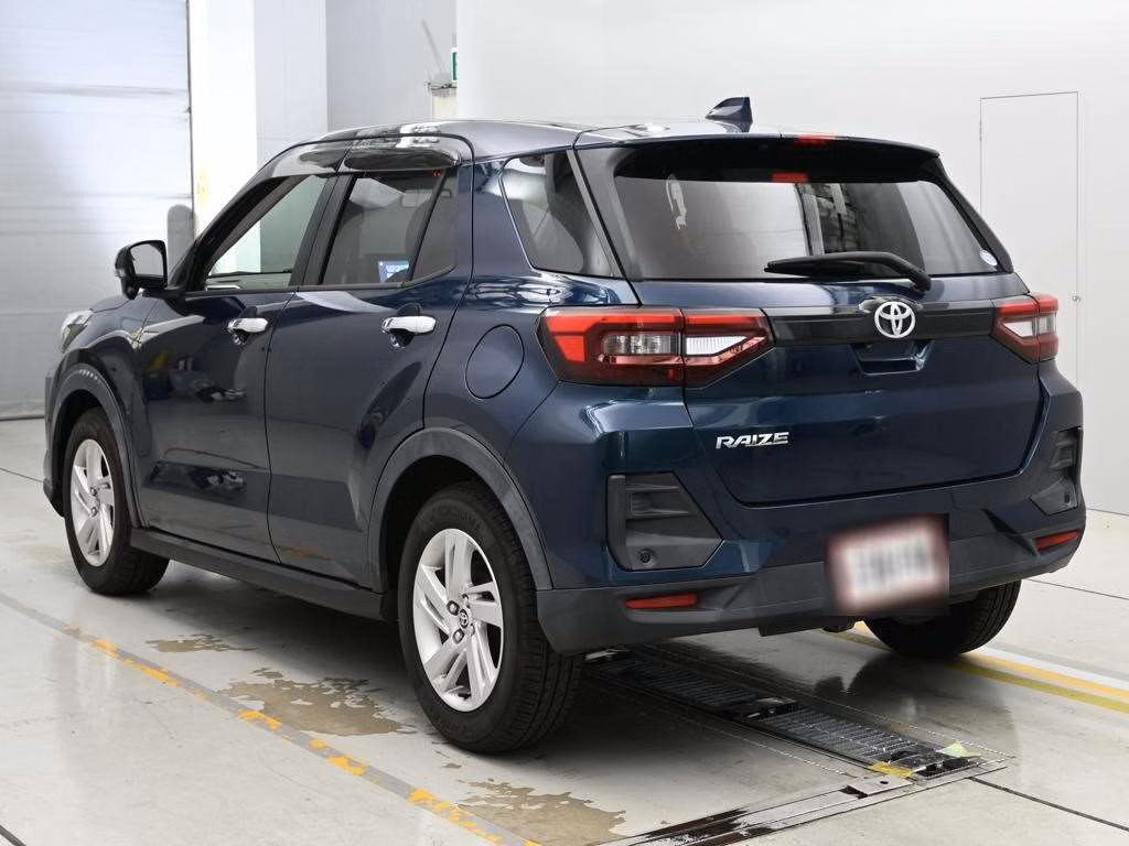 TOYOTA RAIZE