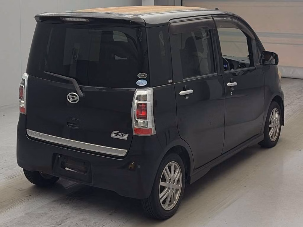DAIHATSU TANTO EXE