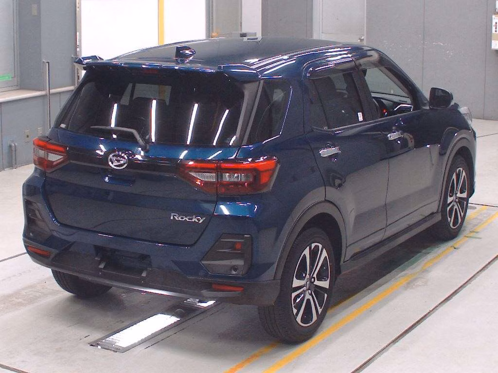 DAIHATSU ROCKY