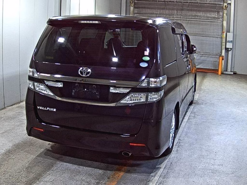 TOYOTA VELLFIRE