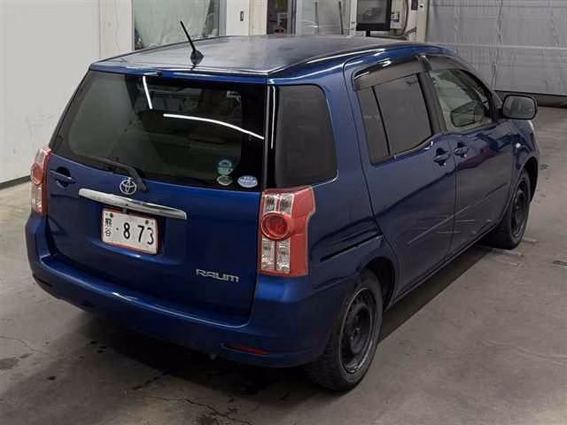 TOYOTA RAUM