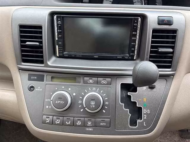 TOYOTA RAUM