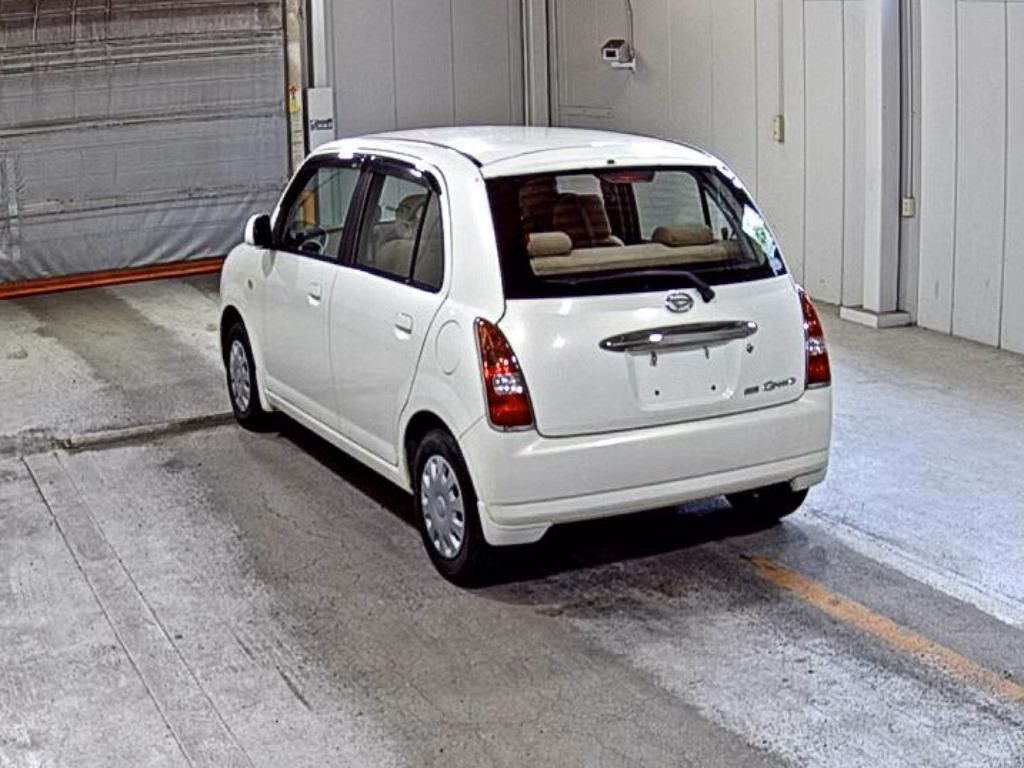 DAIHATSU MIRA GINO