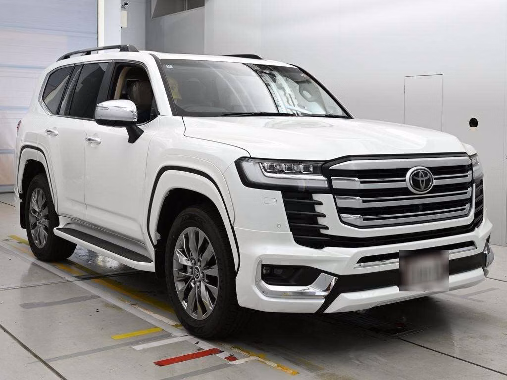 TOYOTA LAND CRUISER