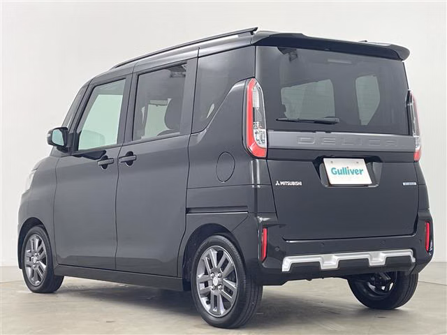 MITSUBISHI DELICA MINI