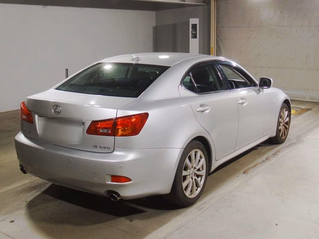 LEXUS IS250