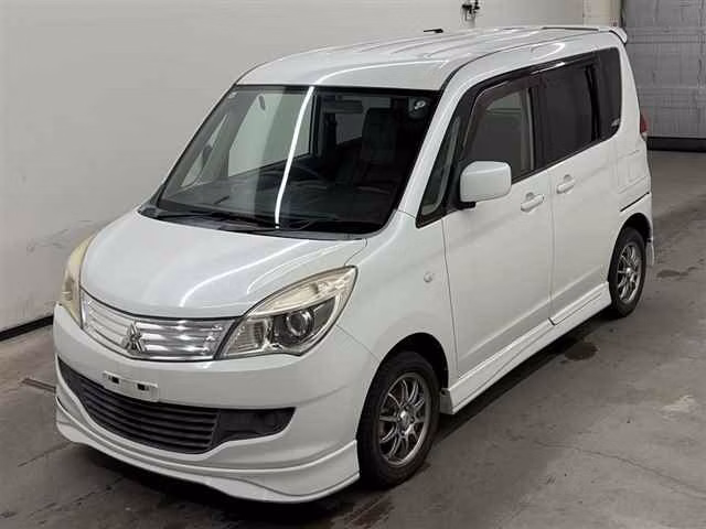 MITSUBISHI DELICA D:2