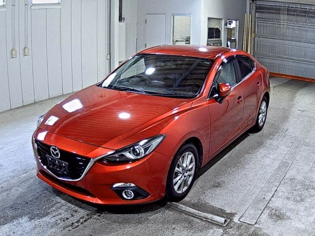 MAZDA AXELA
