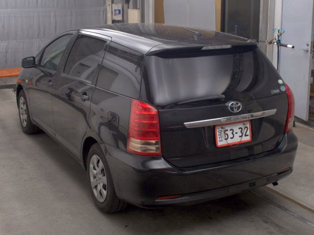 TOYOTA WISH