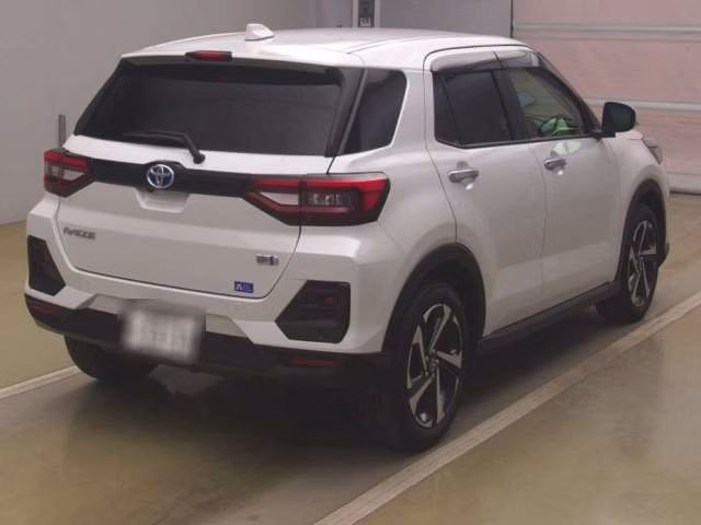 TOYOTA RAIZE