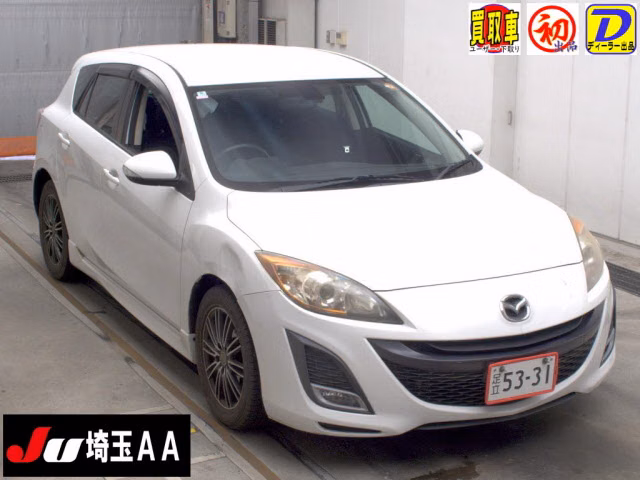 MAZDA AXELA