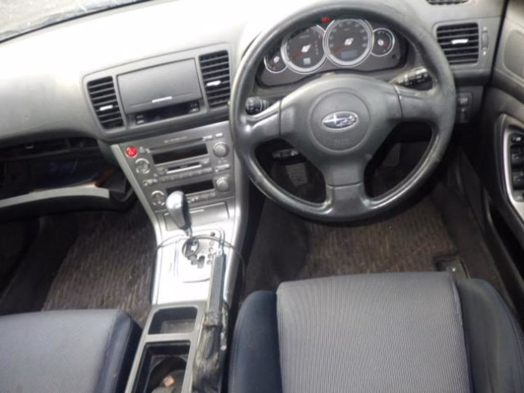 SUBARU LEGACY