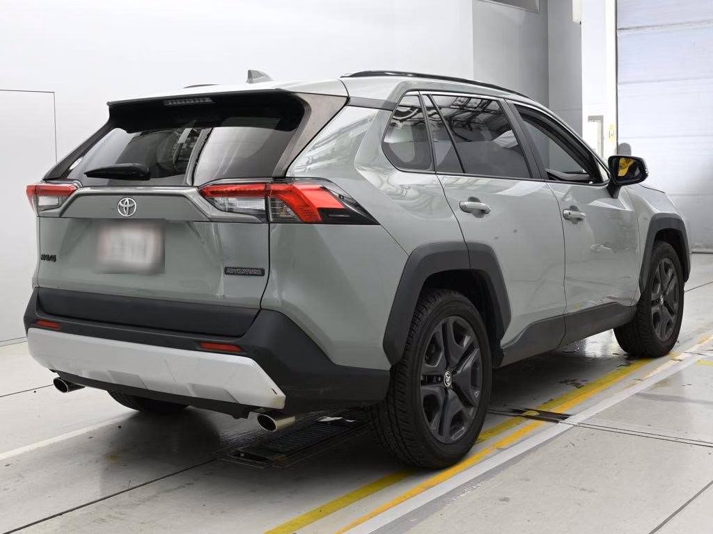 TOYOTA RAV4