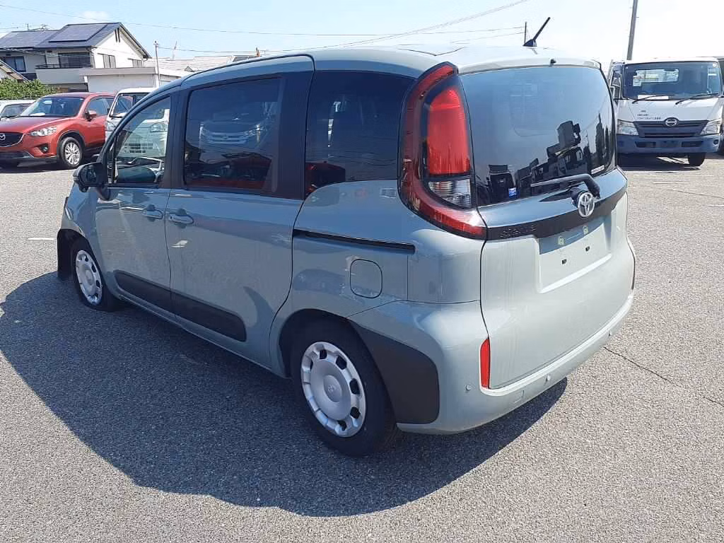 TOYOTA SIENTA