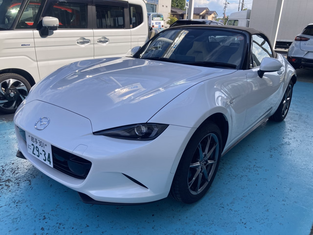 MAZDA ROADSTER