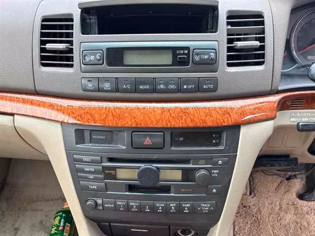 TOYOTA MARK II