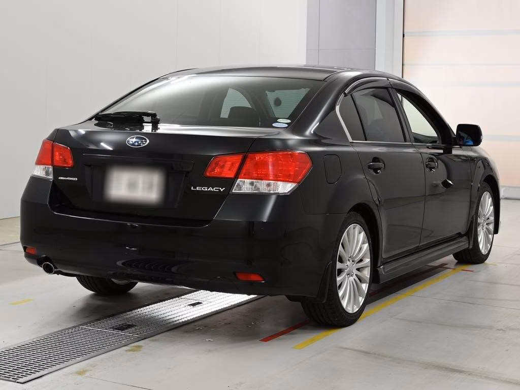 SUBARU LEGACY B4