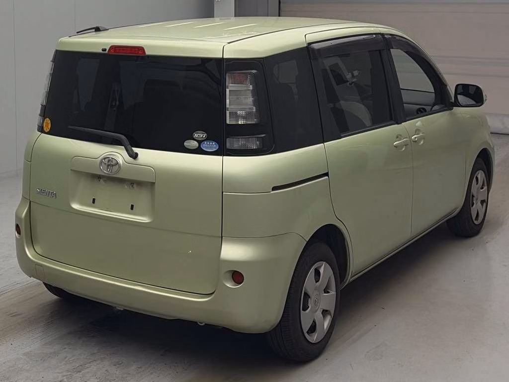 TOYOTA SIENTA