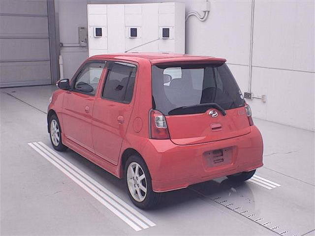 DAIHATSU ESSE