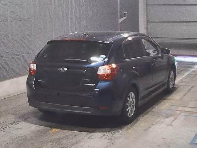 SUBARU IMPREZA
