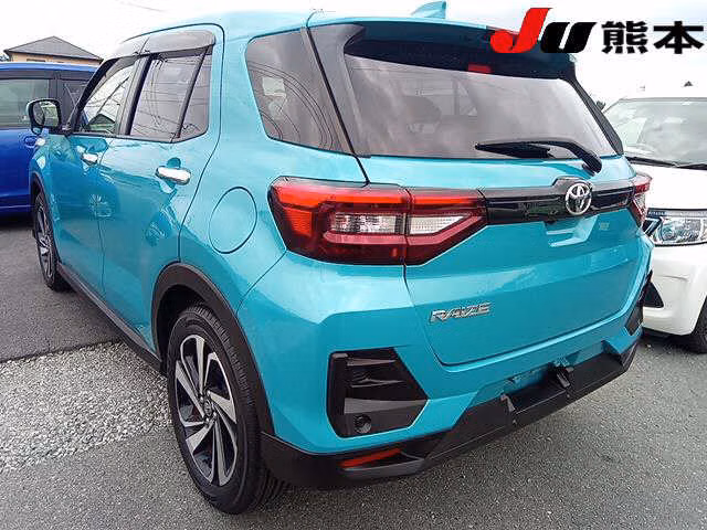 TOYOTA RAIZE