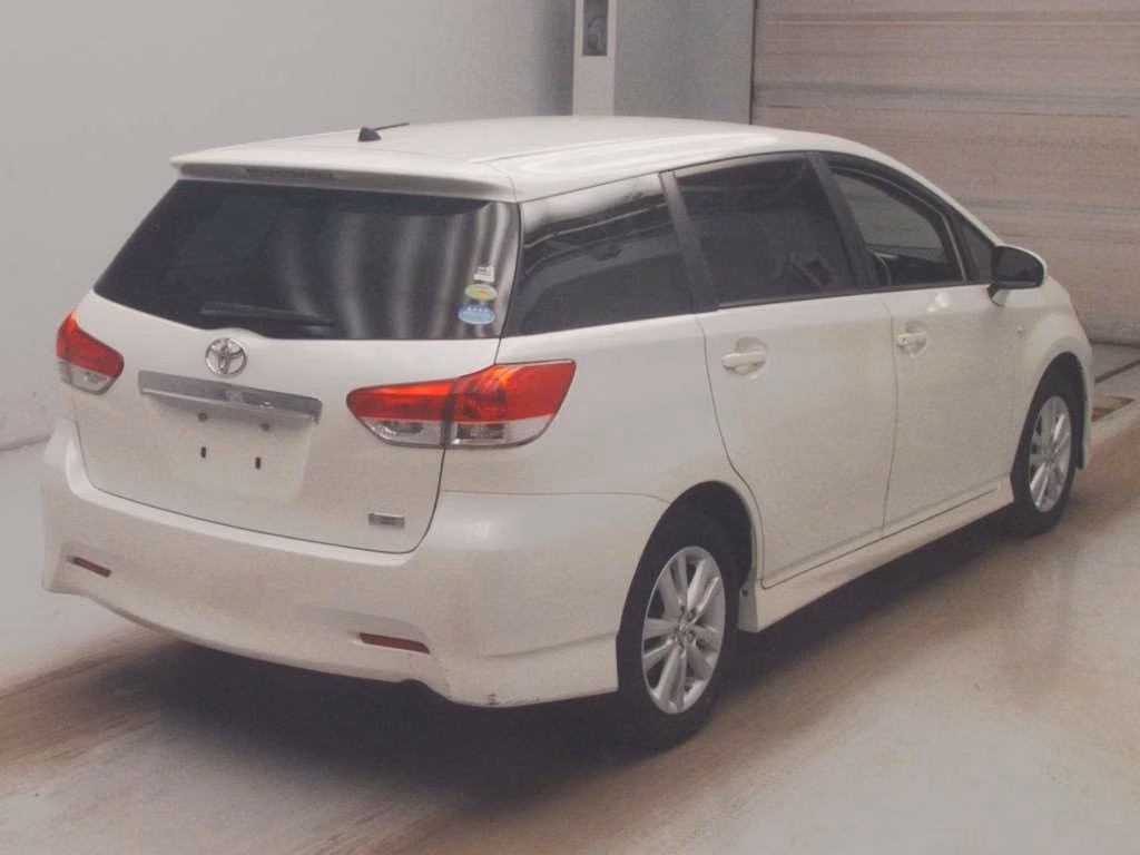 TOYOTA WISH