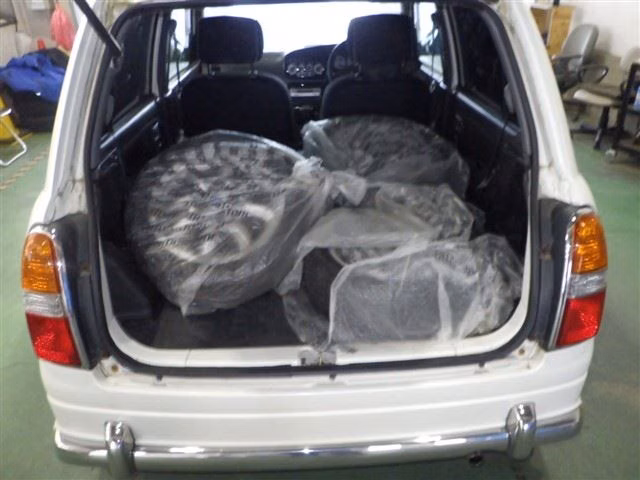 DAIHATSU MIRA GINO