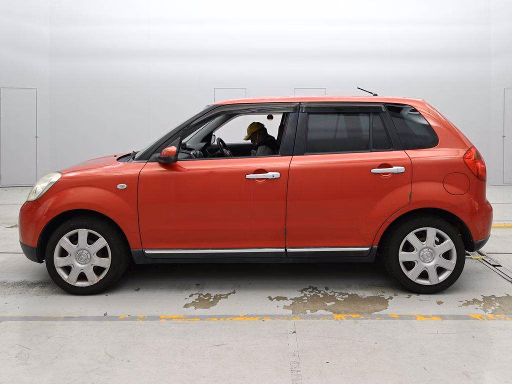 MAZDA VERISA