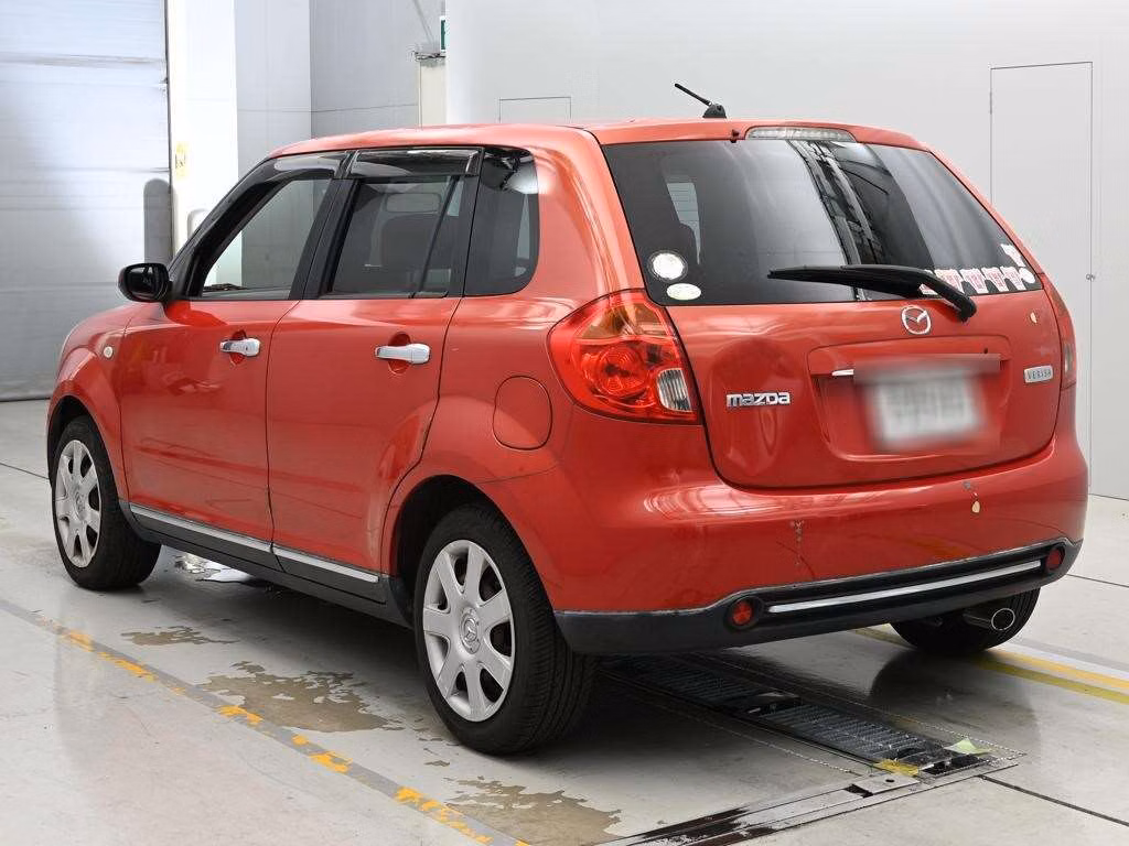 MAZDA VERISA