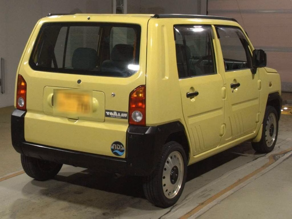 DAIHATSU NAKED