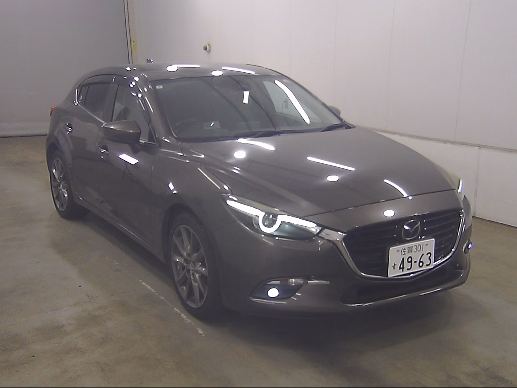 MAZDA AXELA