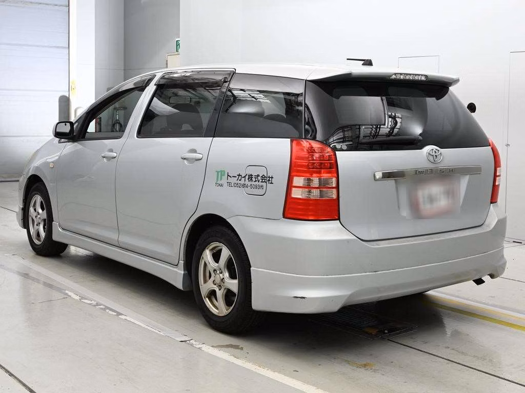 TOYOTA WISH