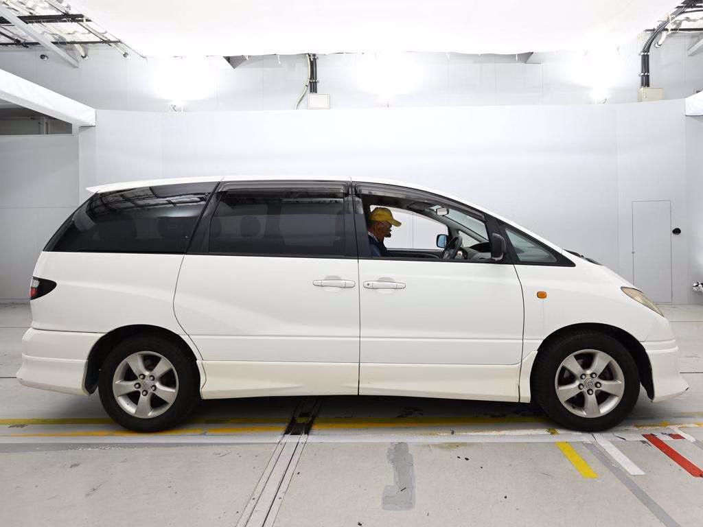 TOYOTA ESTIMA