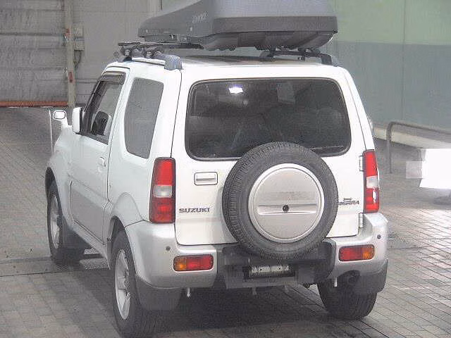 SUZUKI JIMNY SIERRA