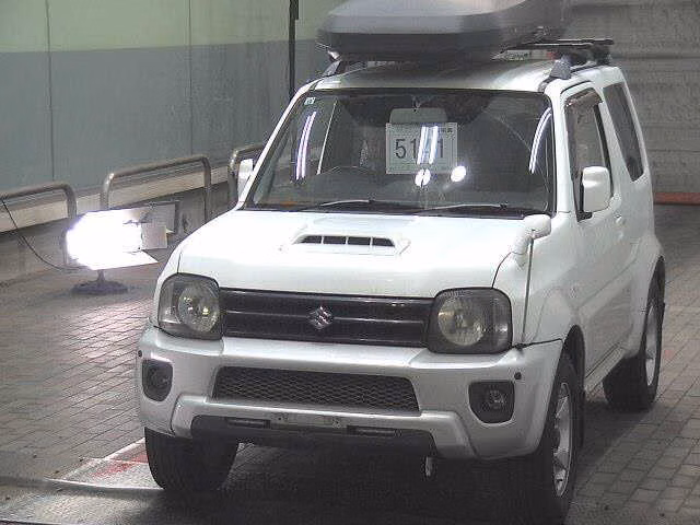 SUZUKI JIMNY SIERRA