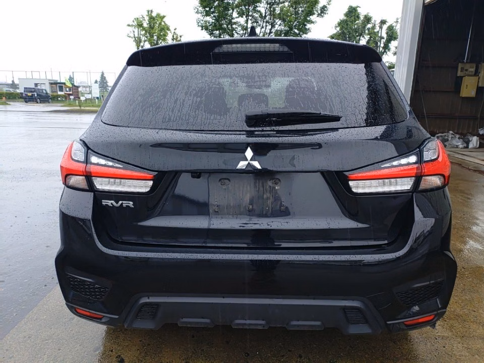 MITSUBISHI RVR