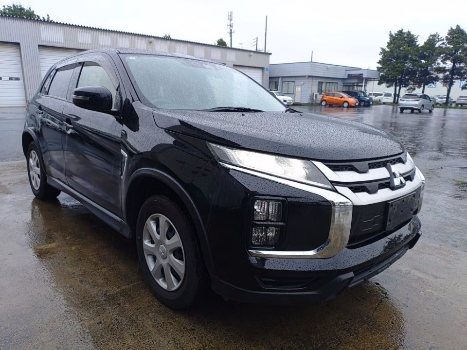 MITSUBISHI RVR
