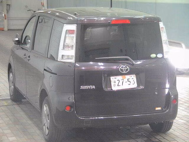 TOYOTA SIENTA