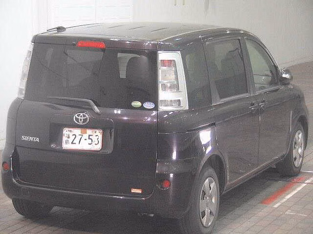 TOYOTA SIENTA
