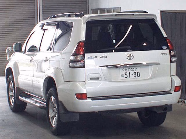 TOYOTA LAND CRUISER PRADO